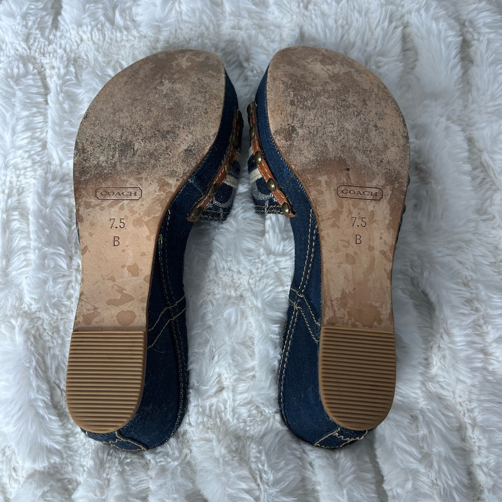 Coach Blue and Brown Wedge Sandals with Elegant Buckle - Picture 8 of 8